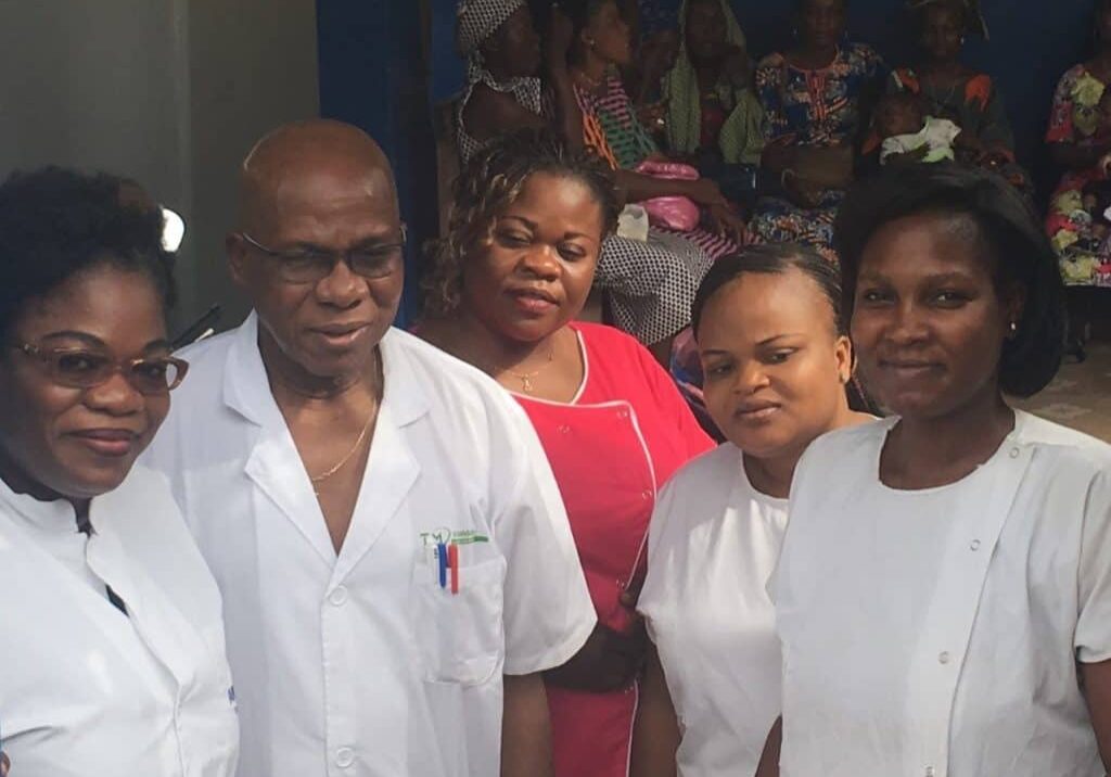 Les-médecins-partenaires-au-Benin-Ste-Agnès-et-Racines-2